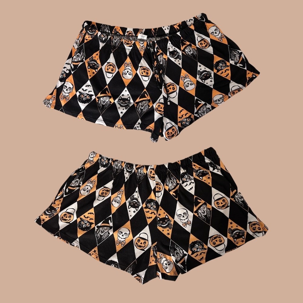 Halloween Pajama Set Shorts Top Harlequin Spooky Print Retro Design LARGE - Picture 4 of 13